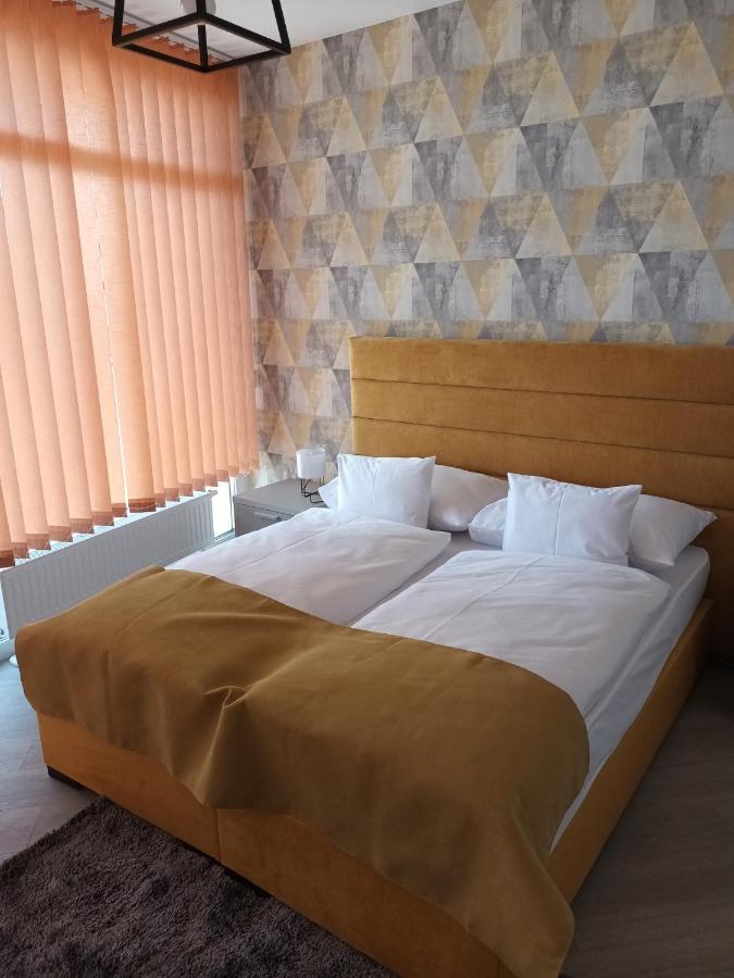 Parizs Garden Apartments 데브레첸 외부 사진
