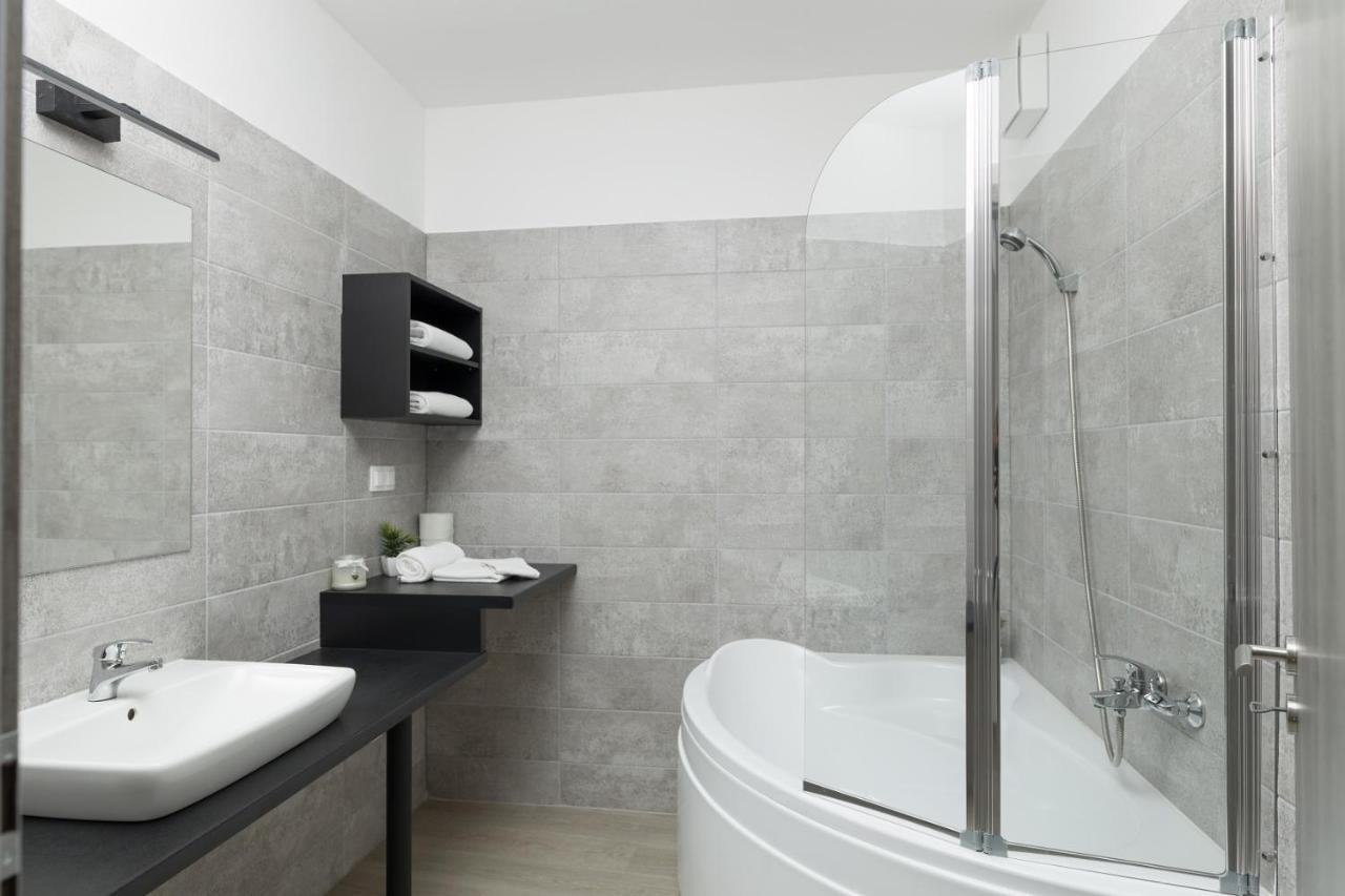 Parizs Garden Apartments 데브레첸 외부 사진